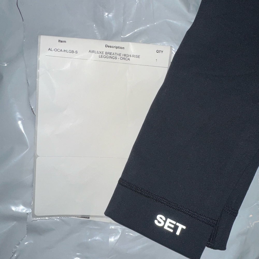 SET Active Black AirLuxe Leggings